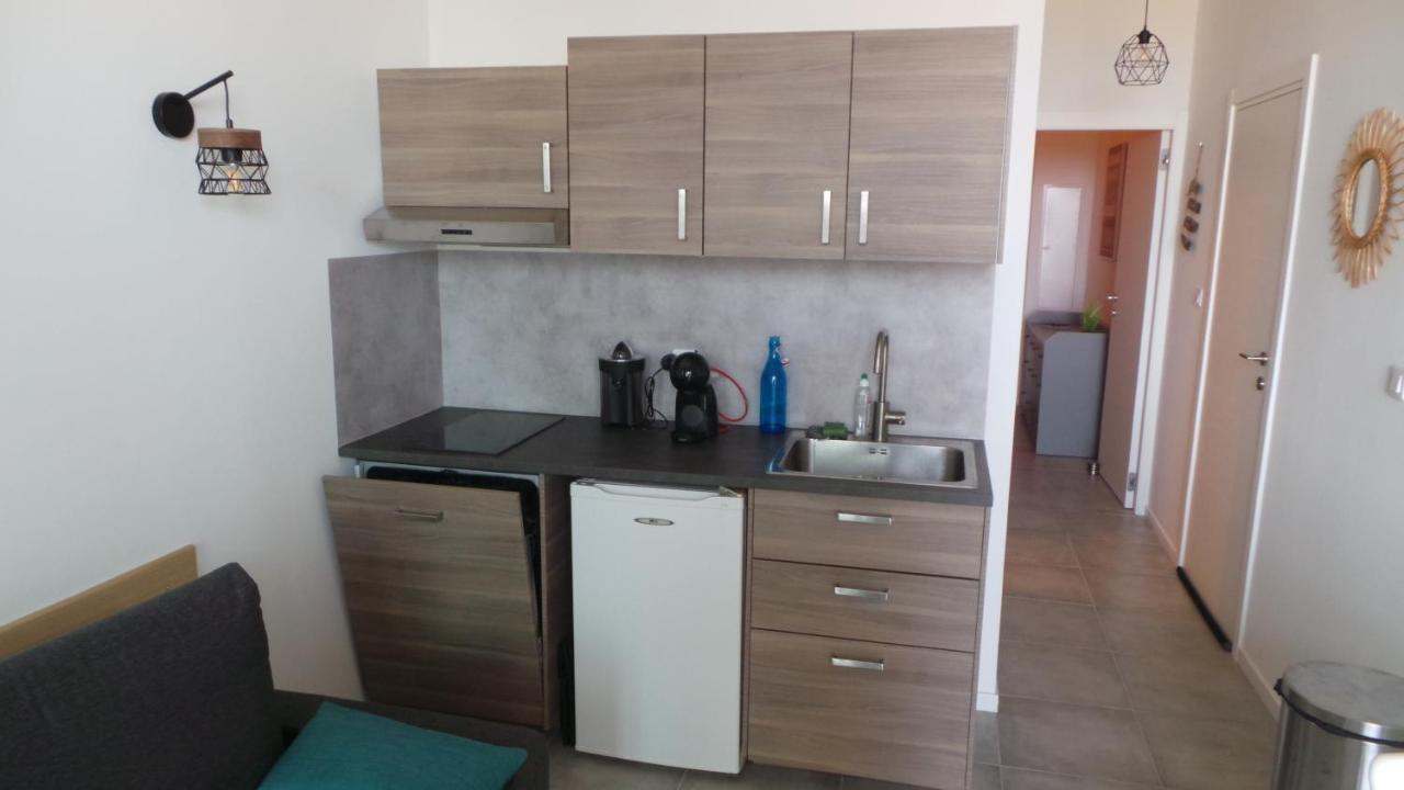 Appartements Modernes Vue Mer A Cap Esterel Saint-Raphaël Exteriör bild